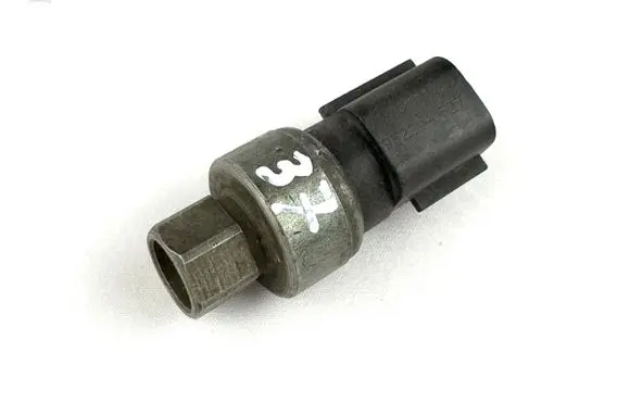 Ford Focus C-MAX Air conditioning (A/C) pressure sensor xs4h19d594aa