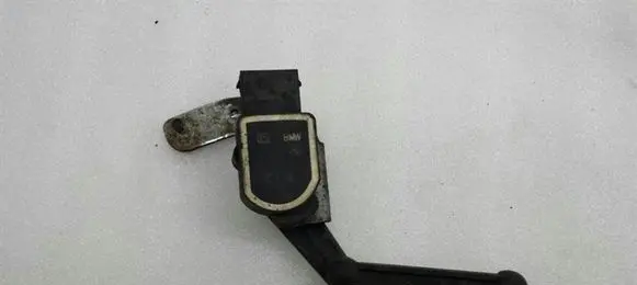 BMW 7 E65 E66 Headlight/headlamp level sensor 6763736
