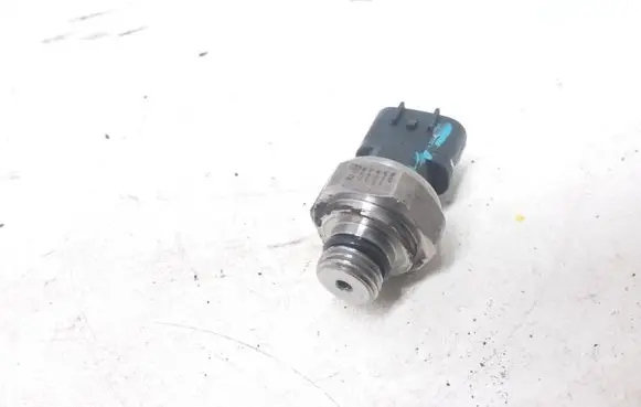 Toyota Avensis T250 Sensor 894485101D