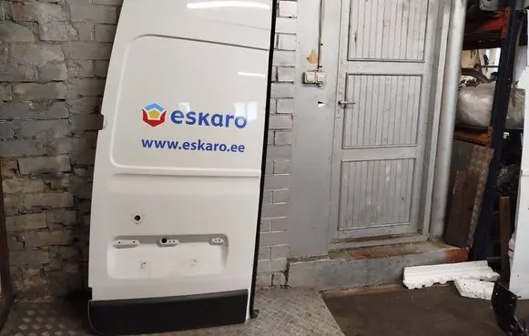 Renault Master III Rear door 901210002R