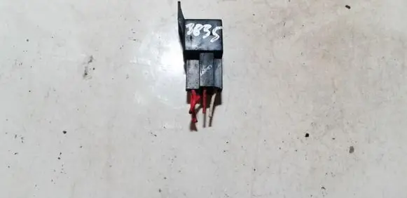 Volkswagen Polo III 6N 6N2 6NF Other relay