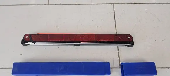 Opel Astra J Emergency warning sign 27R030612