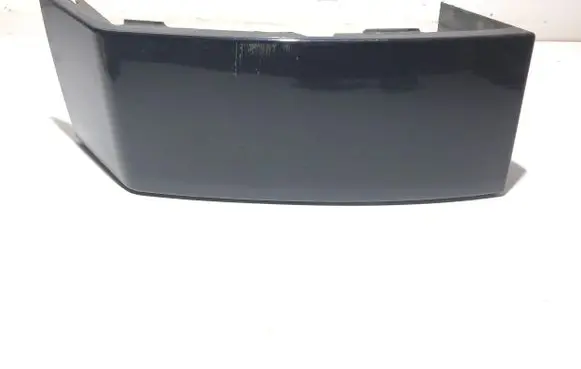 Volvo XC90 Rear/tail light trim molding 8620820