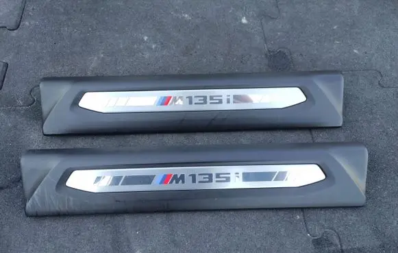 BMW 1 F40 Front sill trim cover 8072730