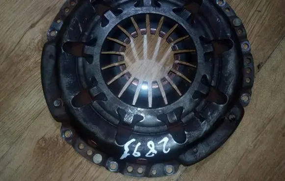 Nissan Almera N16 Pressure plate 