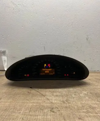 Mercedes-Benz C W203 Speedometer (instrument cluster) A2035403911 110080168005