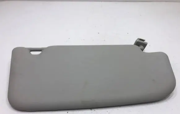 Sun visor