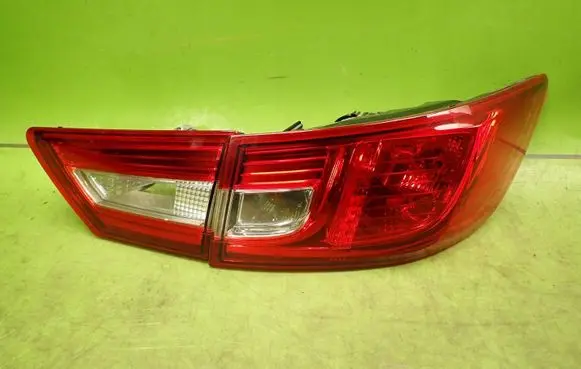 Renault Clio IV Rear/tail lights 