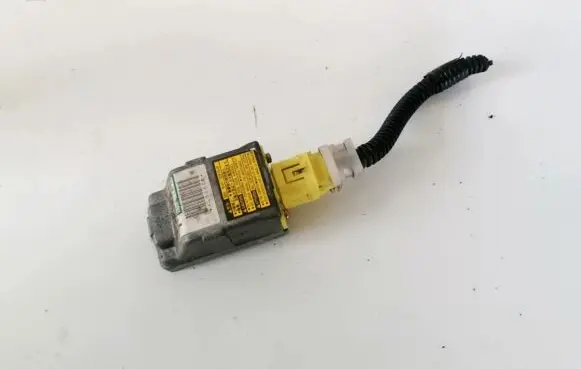 Toyota Avensis Verso Airbag deployment crash/impact sensor 8983044010 89830-44010