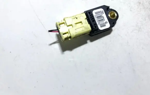Toyota Yaris Airbag deployment crash/impact sensor 898310d010 89831-0d010