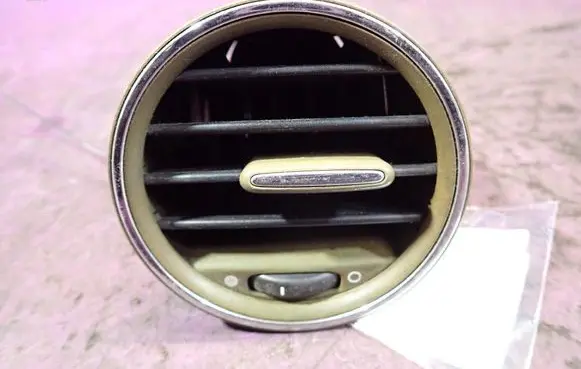 Fiat Bravo Dashboard side air vent grill/cover trim 226541