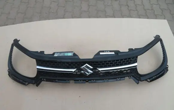 Suzuki Ignis Front bumper upper radiator grill 72112-62R0