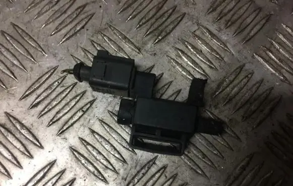 Audi A4 S4 B6 8E 8H Turbo solenoid valve 037906283c 7.22880.00