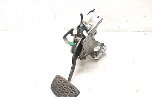 Lexus GS 250 350 300H 450H Brake pedal 8951033020