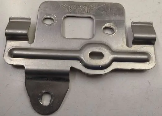 Mercedes-Benz GLC X253 C253 Bracket in trunk/boot A2535450540