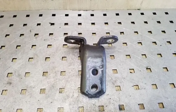 Toyota Avensis T270 Front door upper hinge