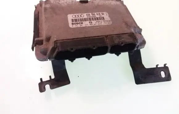Audi A3 S3 8L Engine control unit/module 038906018BA 0281001756