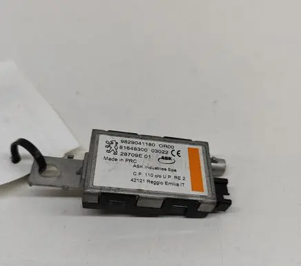 Citroen DS7 Crossback Aerial antenna amplifier 9829041180 81648300