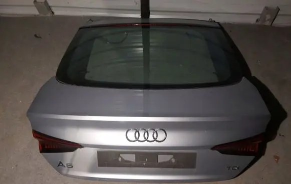 Audi A5 Tailgate/trunk/boot lid