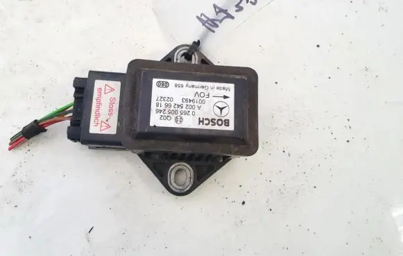 Mercedes-Benz Vaneo W414 ESP acceleration yaw rate sensor 0265005246 A0025426618