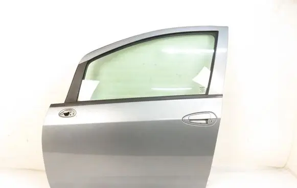Fiat Punto (199) Front door 