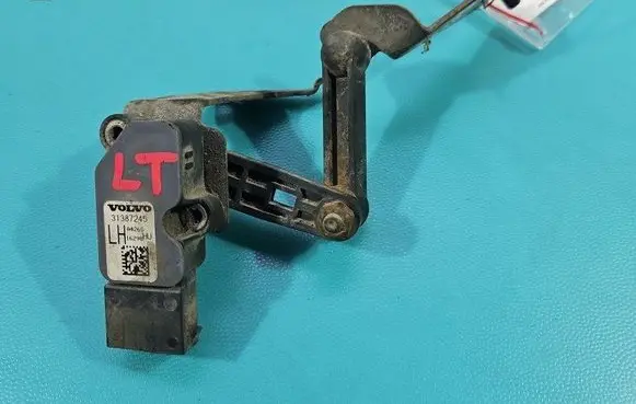 Volvo V90 Cross Country Headlight ballast module Xenon 31406563 IMPRK1402444