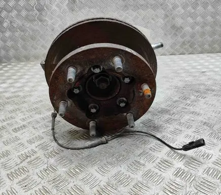 Renault Master III Front wheel hub 5010308968