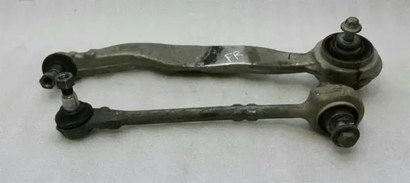 Mercedes-Benz CLS C218 X218 Front control arm A2123303211 A2123301911