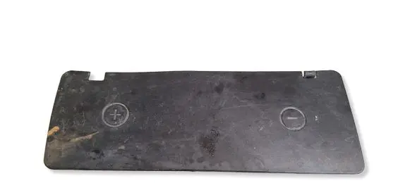 Audi A6 S6 C5 4B Battery box tray cover/lid 4B1819422