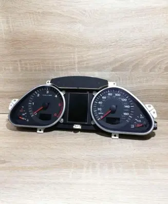 Audi A6 S6 C6 4F Speedometer (instrument cluster) 4F0920980MX 9445322