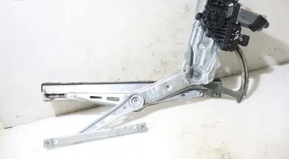 Opel Zafira B Front window lifting mechanism without motor