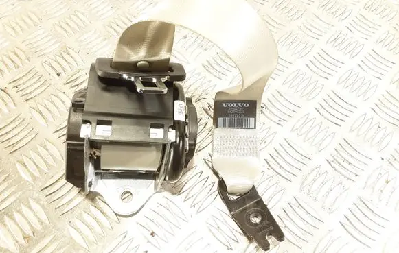 Volvo S60 Rear seatbelt 31462759