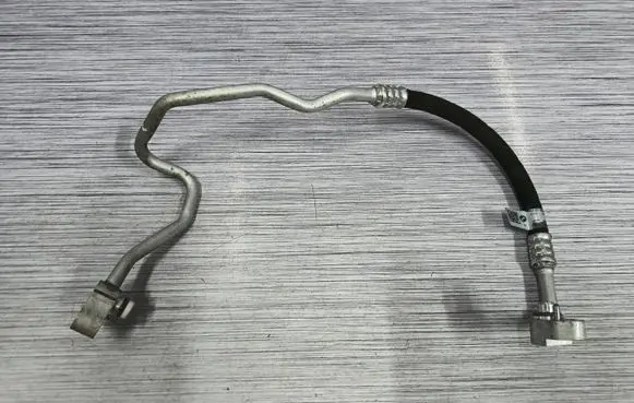 Mini Cooper Countryman F60 Air conditioning (A/C) pipe/hose 9869634 64539869634