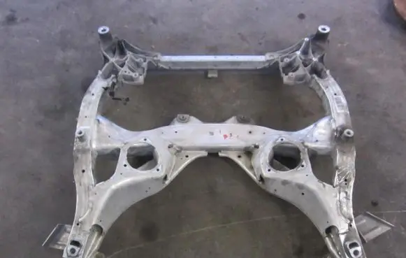 BMW 6 F06 Gran coupe Front axle beam 31116796692