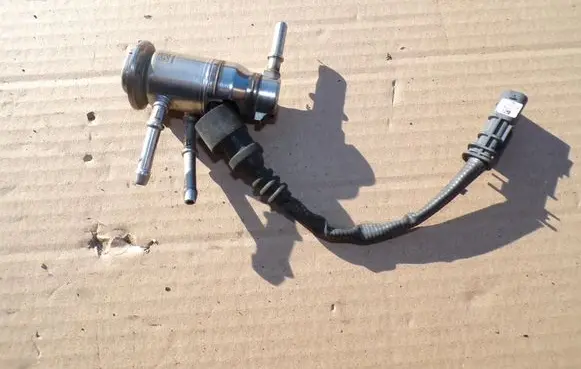 Alfa Romeo Stelvio AdBlue injector A2C14356400