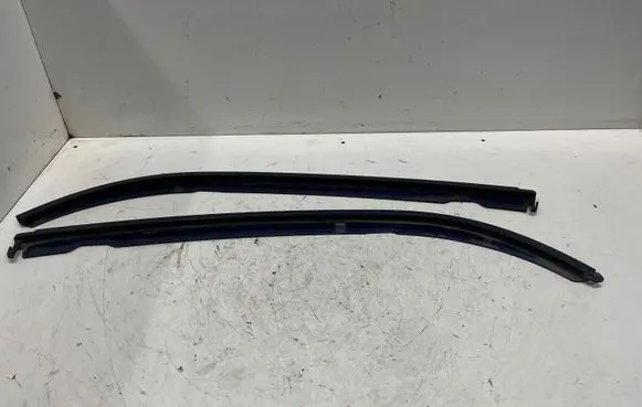 BMW 5 E39 Under headlight/headlamp trim 51158159305 229449