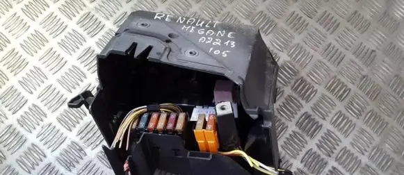 Renault Megane II Fuse box set