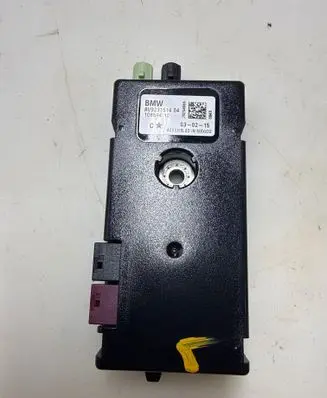BMW 3 F30 F35 F31 Aerial antenna amplifier 9231514 10859410
