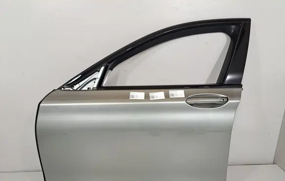 BMW 7 G11 G12 Front door 7423699 7422879