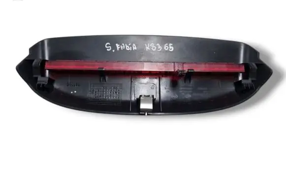 Skoda Fabia Mk2 (5J) Third/center stoplight 5J6945097