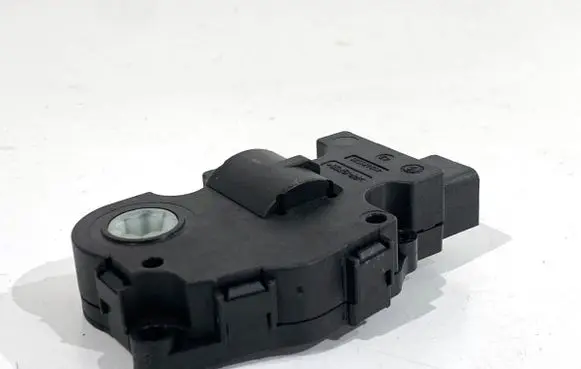 Mercedes-Benz GLE (W166 - C292) Air flap motor/actuator T946104A