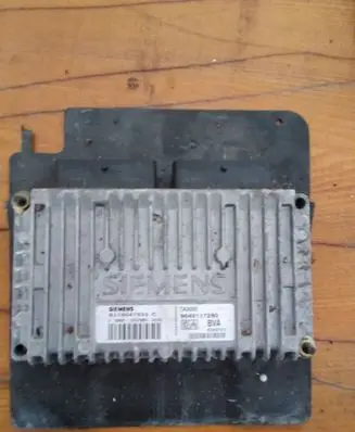 Peugeot 206 Gearbox control unit/module S118047533