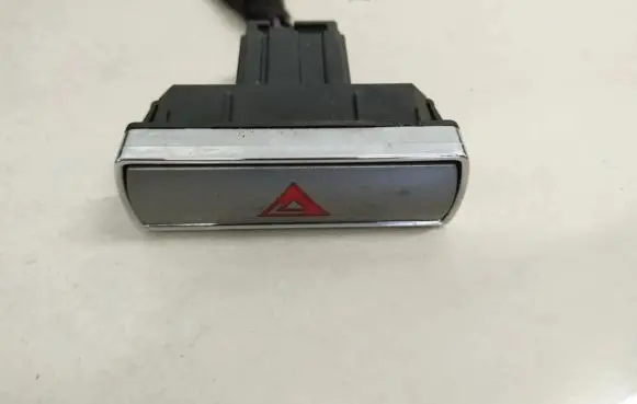 Ford S-MAX Hazard light switch