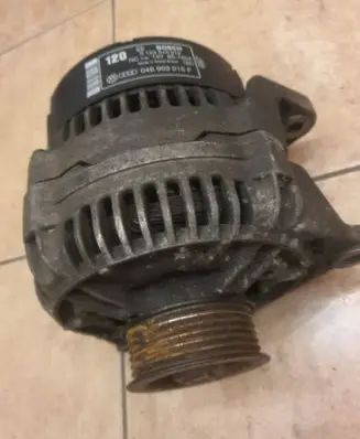 Audi A6 S6 C4 4A Generator/alternator 0123515012 046903015F