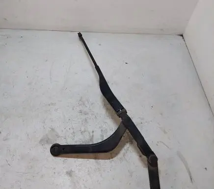 BMW 7 E38 Front wiper blade arm 6161835202013