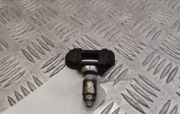 Mercedes-Benz C W205 Tire pressure sensor 2546AGG4