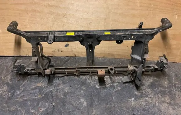 Nissan Pathfinder R51 Radiator support slam panel