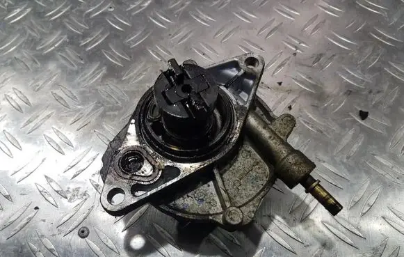 Peugeot Boxer Vacuum pump 9645141380
