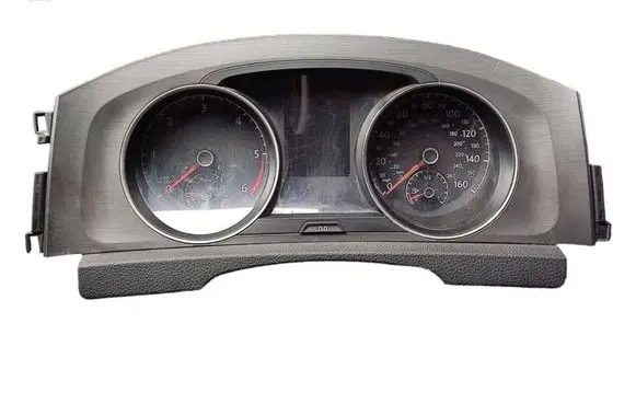 Volkswagen Golf VII Speedometer (instrument cluster) 5G0920960A VDD0240502