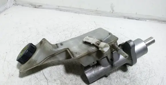 Mazda 3 I Master brake cylinder 03350886441